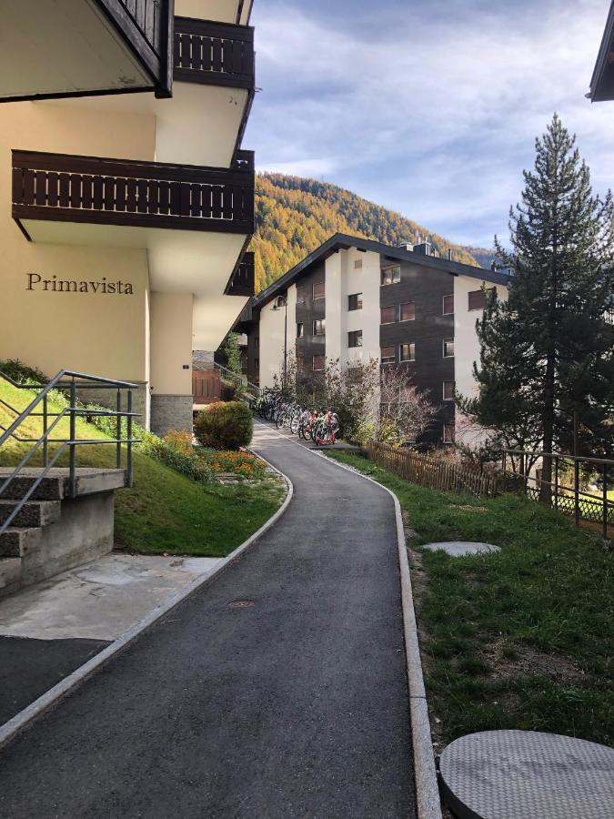 Wake Up To The Matterhorn Apartment Цермат Екстериор снимка